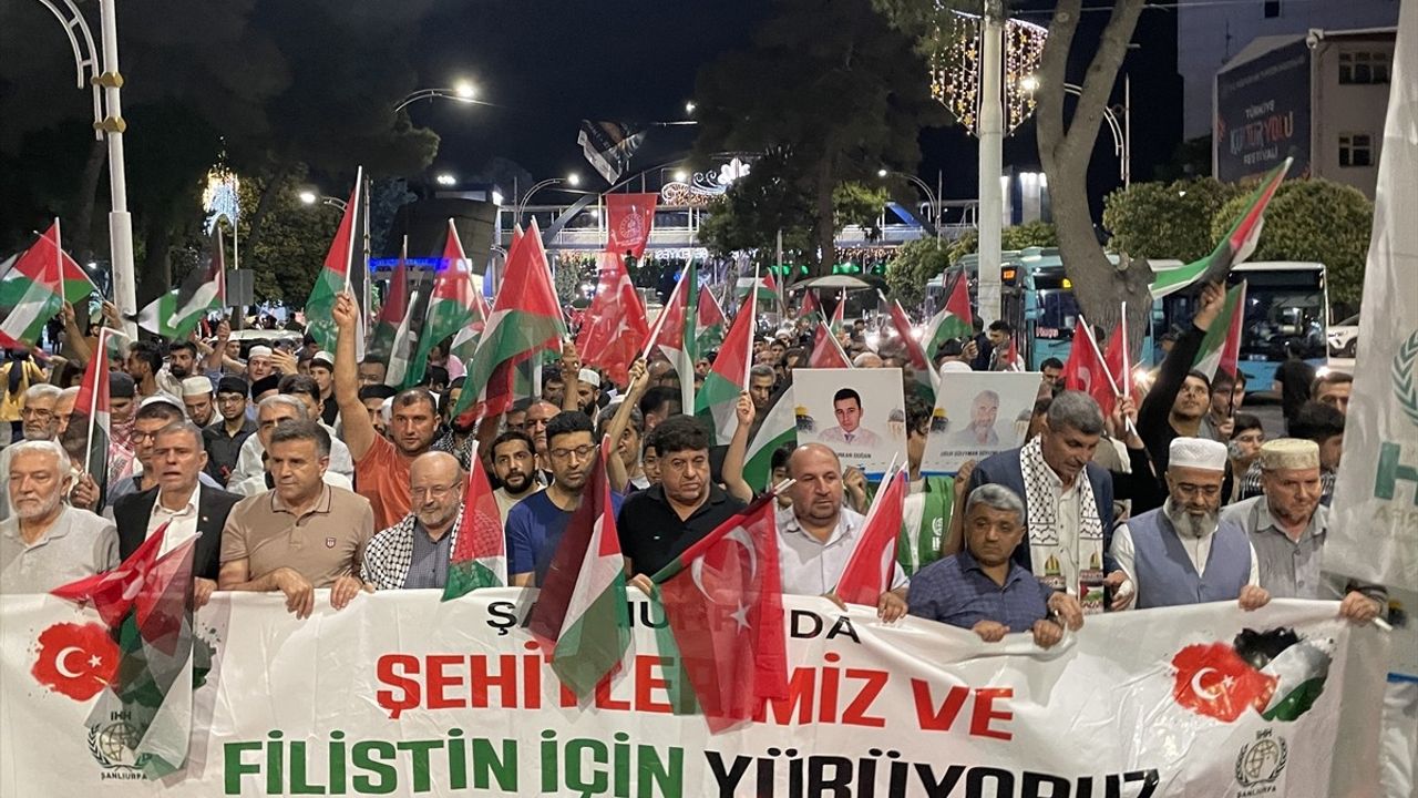 Şanlıurfa'da Gazze ve Kudüs İçin Yürüyüş Düzenlendi