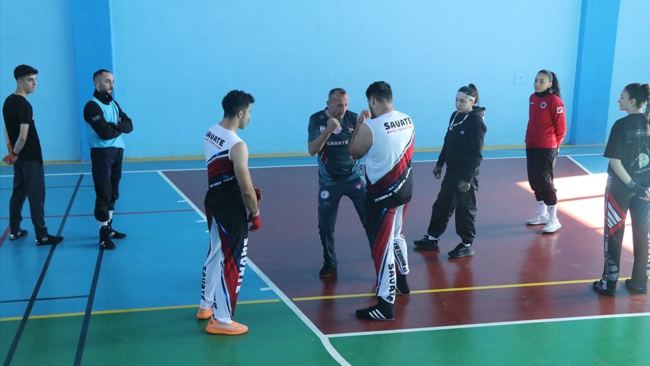 Savate Combat Milli Takımı Dünya Şampiyonası İçin Çankırı'da Kamp Yapıyor