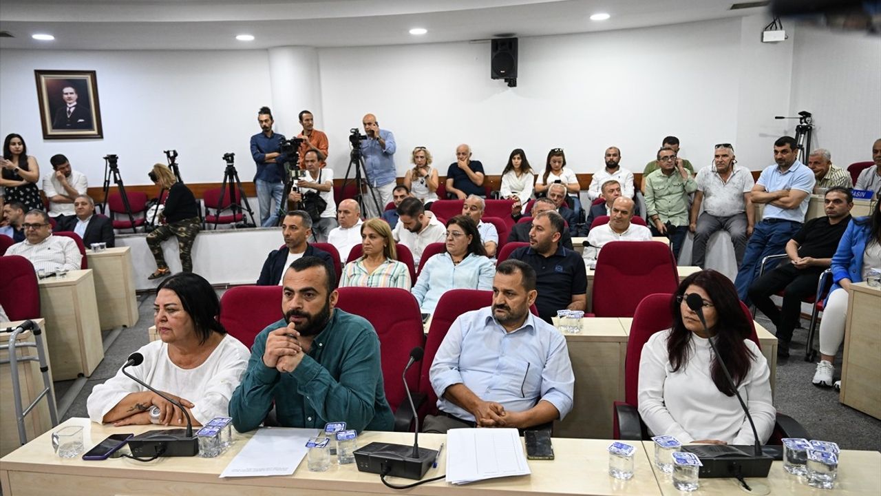 Seyhan'da Yeni Başkan Vekili: Hasibe Akkan