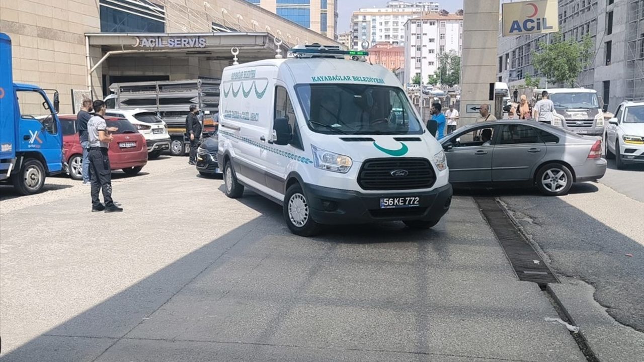 Siirt'te Otomobil ve Kamyon Çarpışması: Can Kaybı İkiye Yükseldi