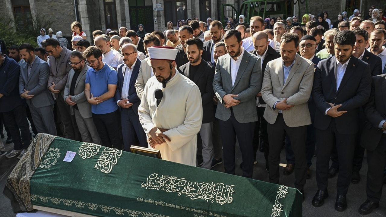 Suzan Tosun Son Yolculuğuna Uğurlandı