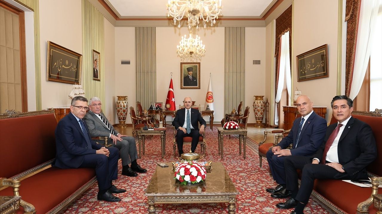TBMM Başkanı Kurtulmuş, İYİ Parti Genel Başkanı Dervişoğlu'nu Ağırladı