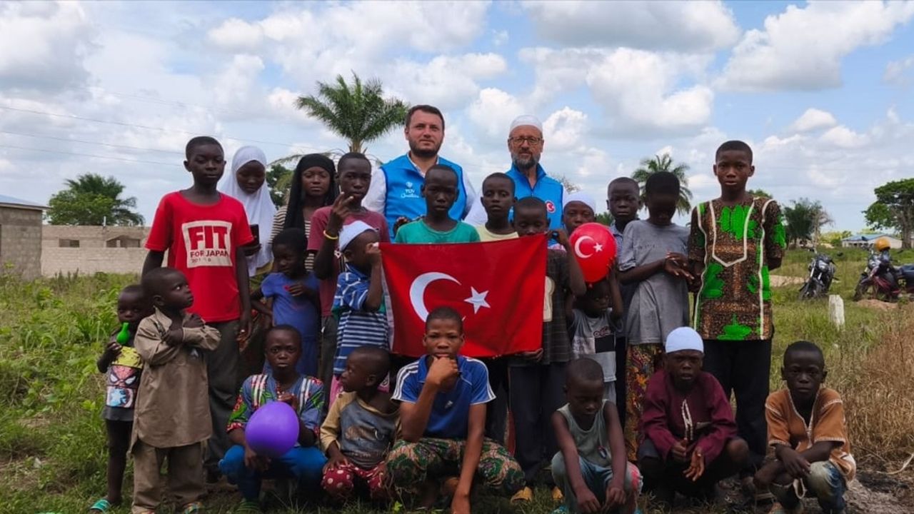 TDV, Togo'da 21 Bin İhtiyaç Sahibine Kurban Etini Ulaştırdı