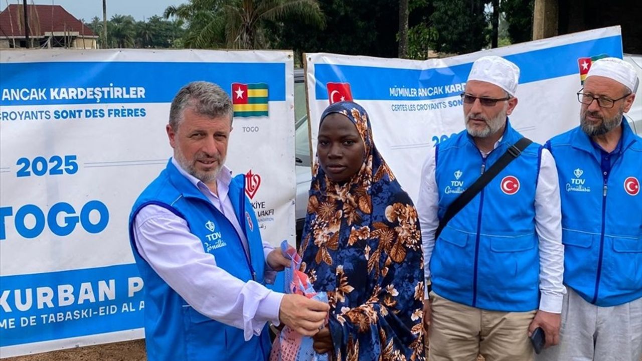 TDV Togo'da Kurban Faaliyetlerine Devam Ediyor