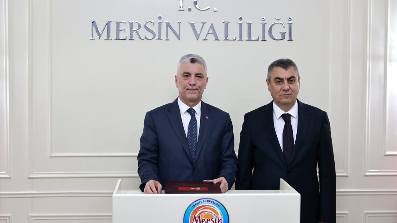 Ticaret Bakanı Ömer Bolat Mersin'de Ziyaretler Gerçekleştirdi