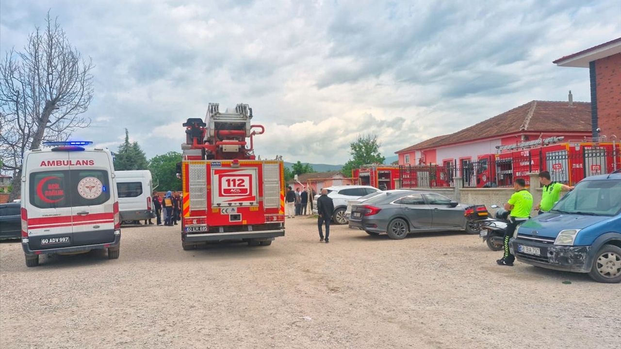 Tokat'ta Lisede Yangın Paniği