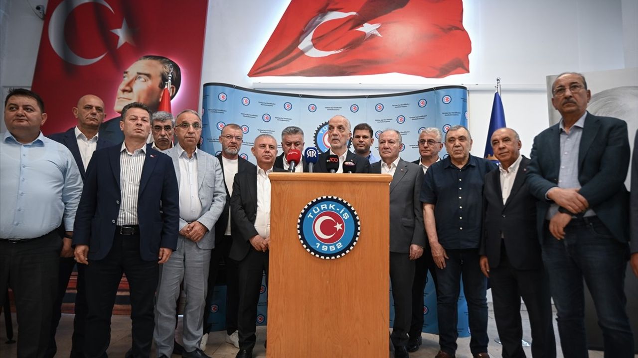 TÜRK-İŞ Kamu İşçisinin Zam Görüşmelerini Değerlendirdi