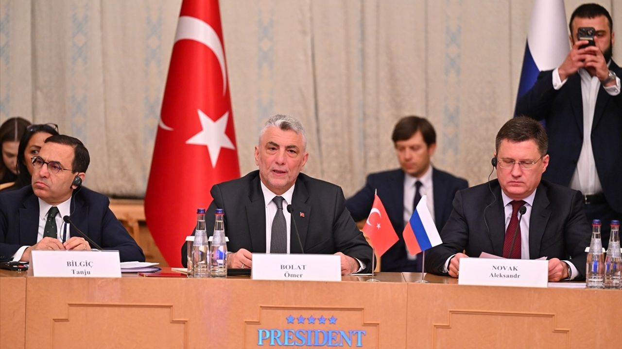 Türk ve Rus Ekonomileri Güçleniyor