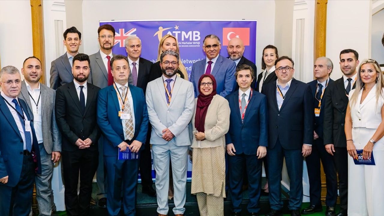 Türkiye ve Birleşik Krallık Serbest Ticaret Anlaşması Güncelleniyor