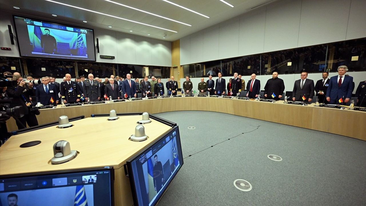 Ukrayna Temas Grubu Brüksel'de Toplandı