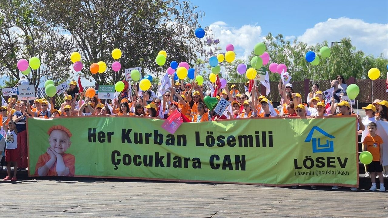 Uluslararası Lösemili Çocuklar Haftası Etkinlikleri Antalya'da Gerçekleşti