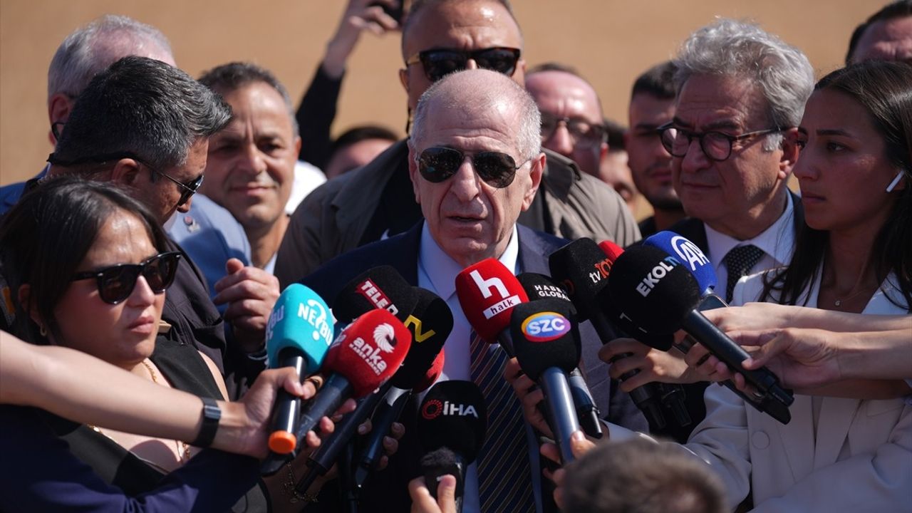Ümit Özdağ'a Hapis Cezası Verildi, Tahliye Edildi