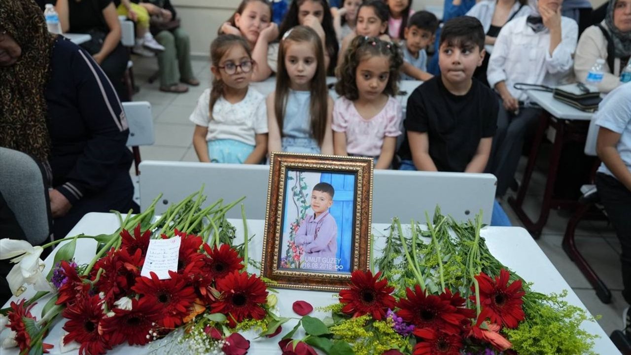 Umut Güzey’in Anısına Tören Düzenlendi