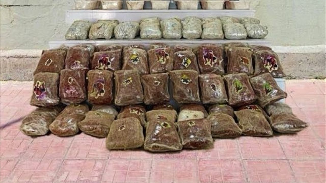 Van Hudut Hattında Uyuşturucu Operasyonu: 87 Kilogram Ele Geçirildi