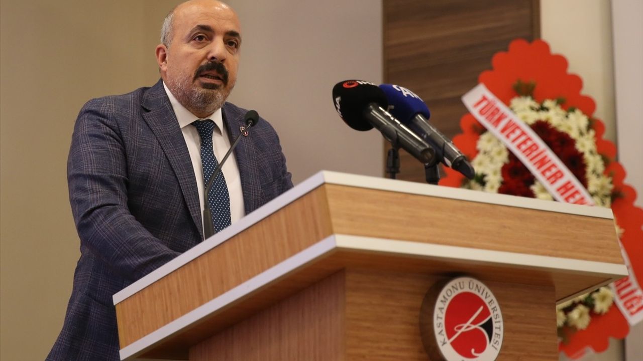 Yangın Bölgelerindeki Hayvanların Tedavisi İçin Veteriner Hekimler Göreve Hazır