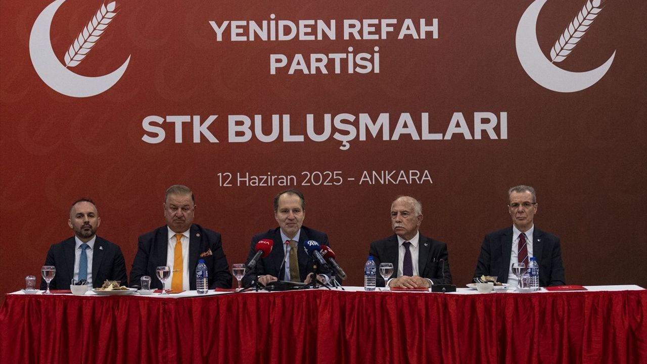 Yeniden Refah Partisi'nden Uluslararası Mesajlar