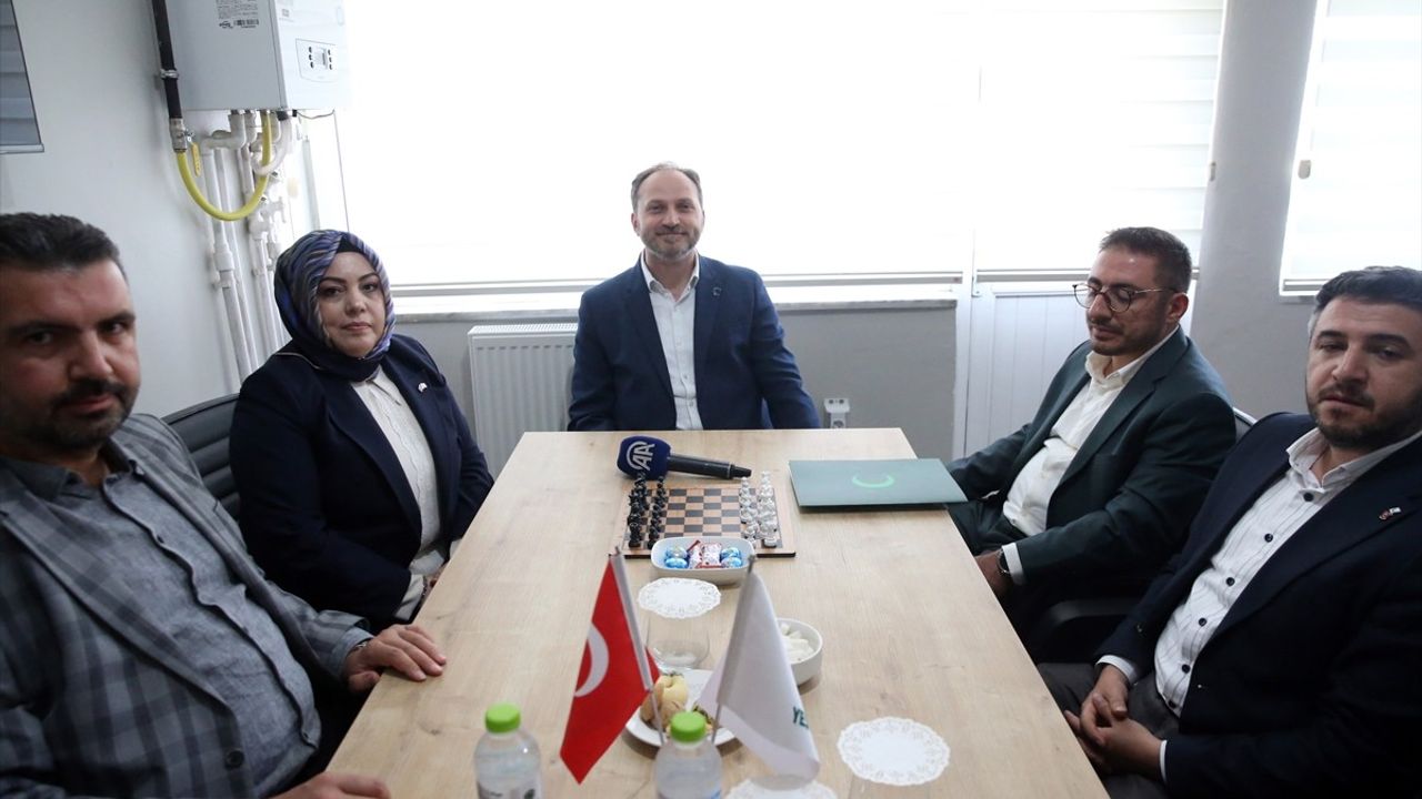 Yeşilay Genel Başkanı Mehmet Dinç'ten Bağımlılıkla Mücadele Mesajı
