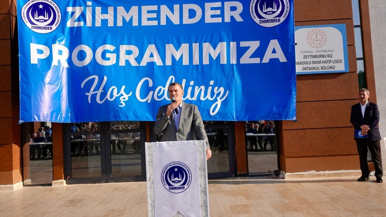 Zeytinburnu İmam Hatip Okulları Mezunları 10 Yıl Aradan Sonra Buluştu