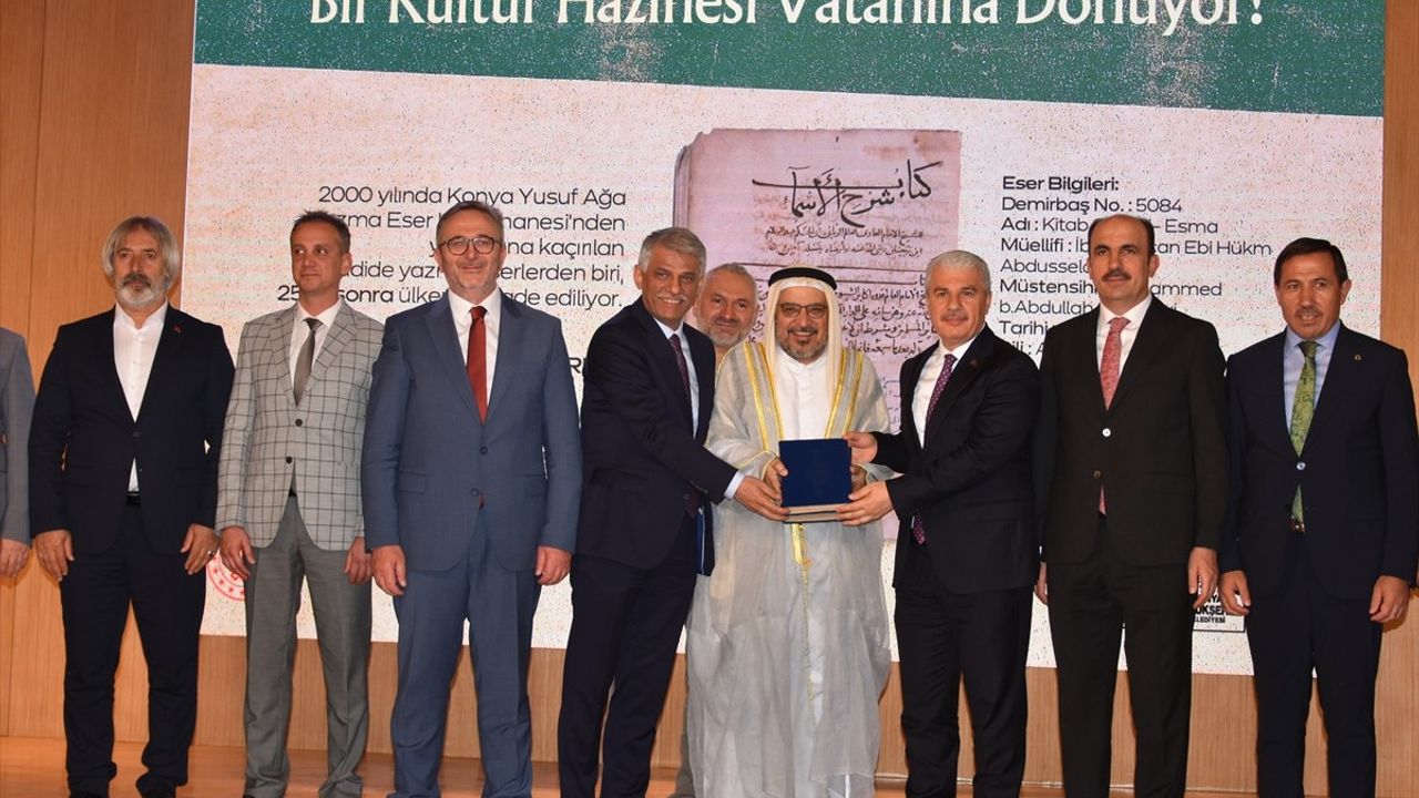 757 Yıllık El Yazması Kitab Şerhu'l-Esma Konya'ya Döndü