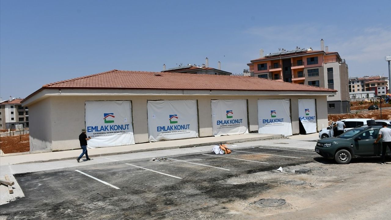 Adıyaman'da Ticarethanelerin Hak Sahiplerine Dağıtımı Başladı
