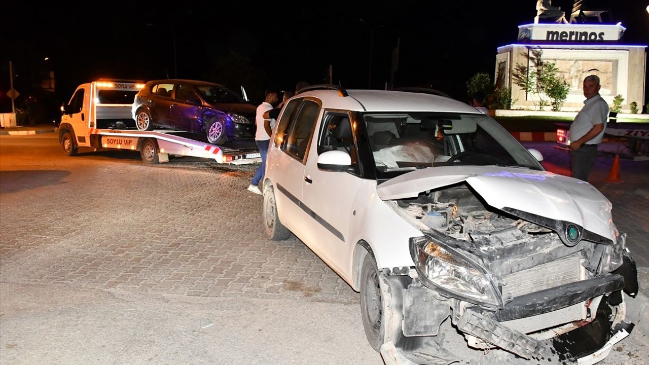 Adıyaman'da Trafik Kazasında 4 Yaralı