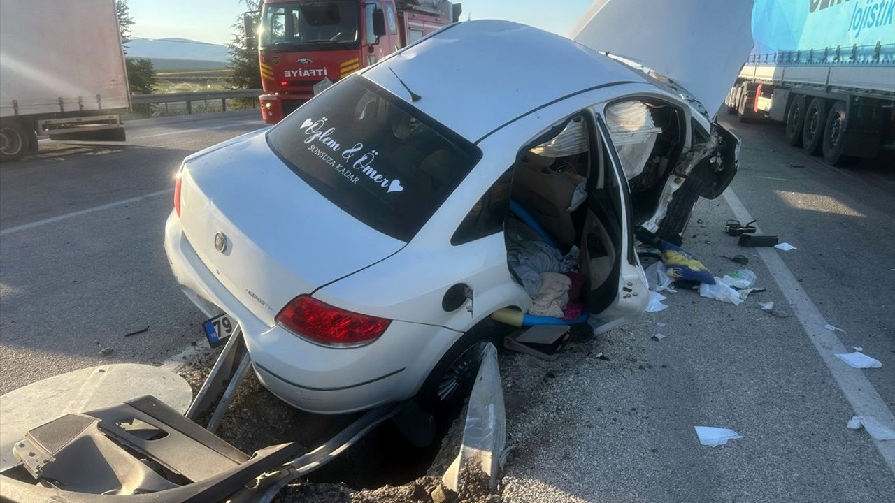 Afyonkarahisar'da Üsteğmen Kazada Hayatını Kaybetti