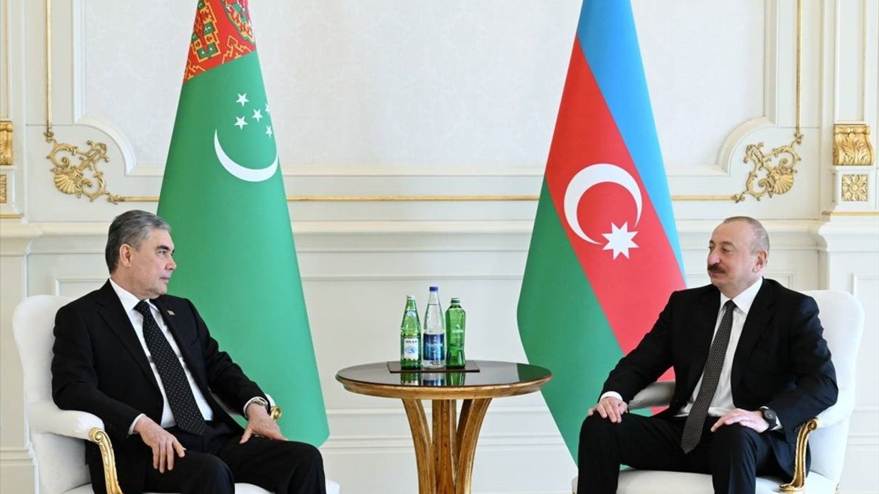 Aliyev ve Berdimuhammedov Arasında İkili Görüşme