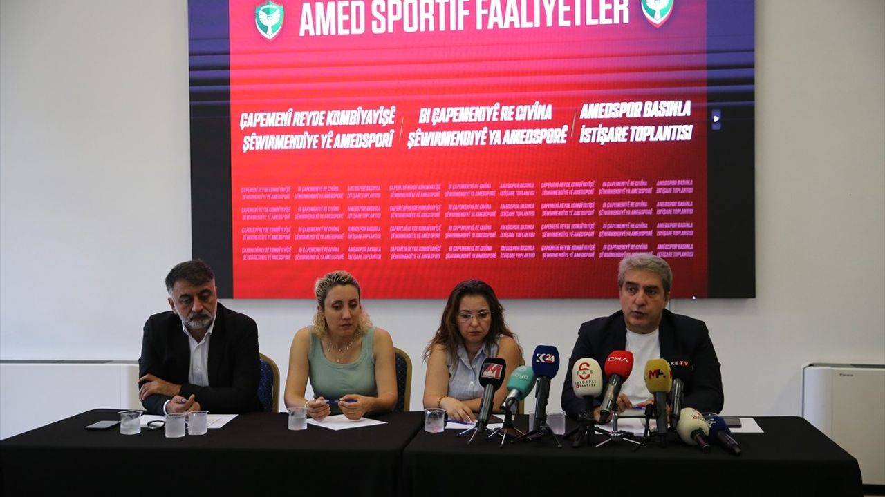 Amed Sportif Faaliyetler'in Yeni Sezon Formaları Tanıtıldı