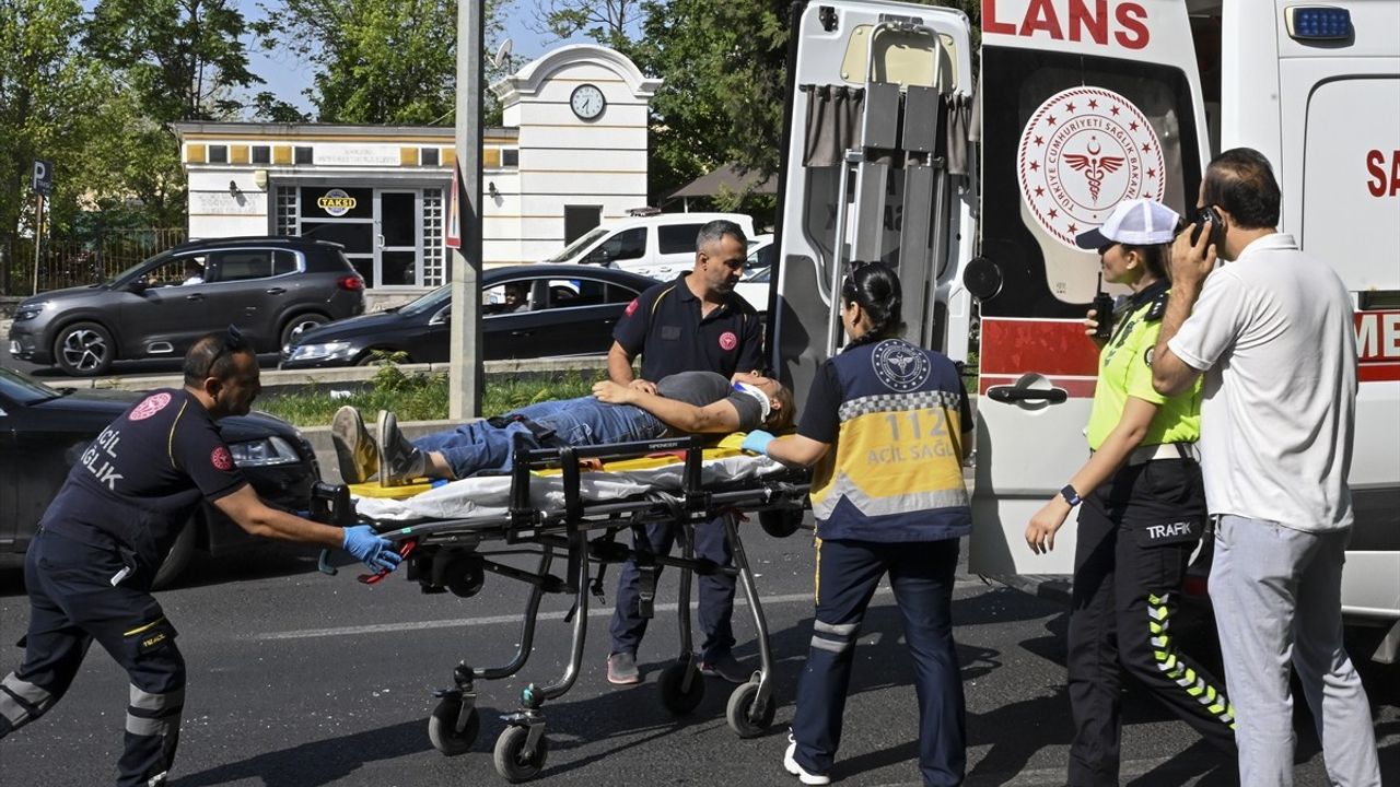 Ankara'da Zincirleme Trafik Kazası: 20 Yaralı