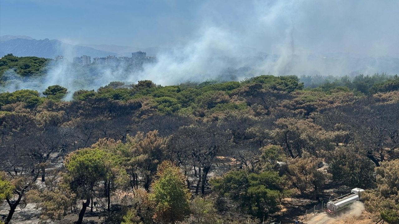 Antalya'daki Orman Yangınına Hızla Müdahale Ediliyor