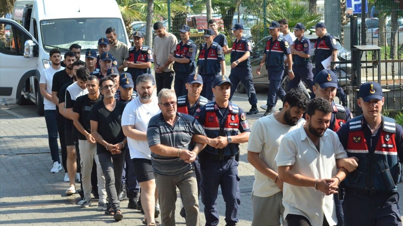 Aydın'da Dolandırıcılık Operasyonu: 38 Şüpheli Yakalandı