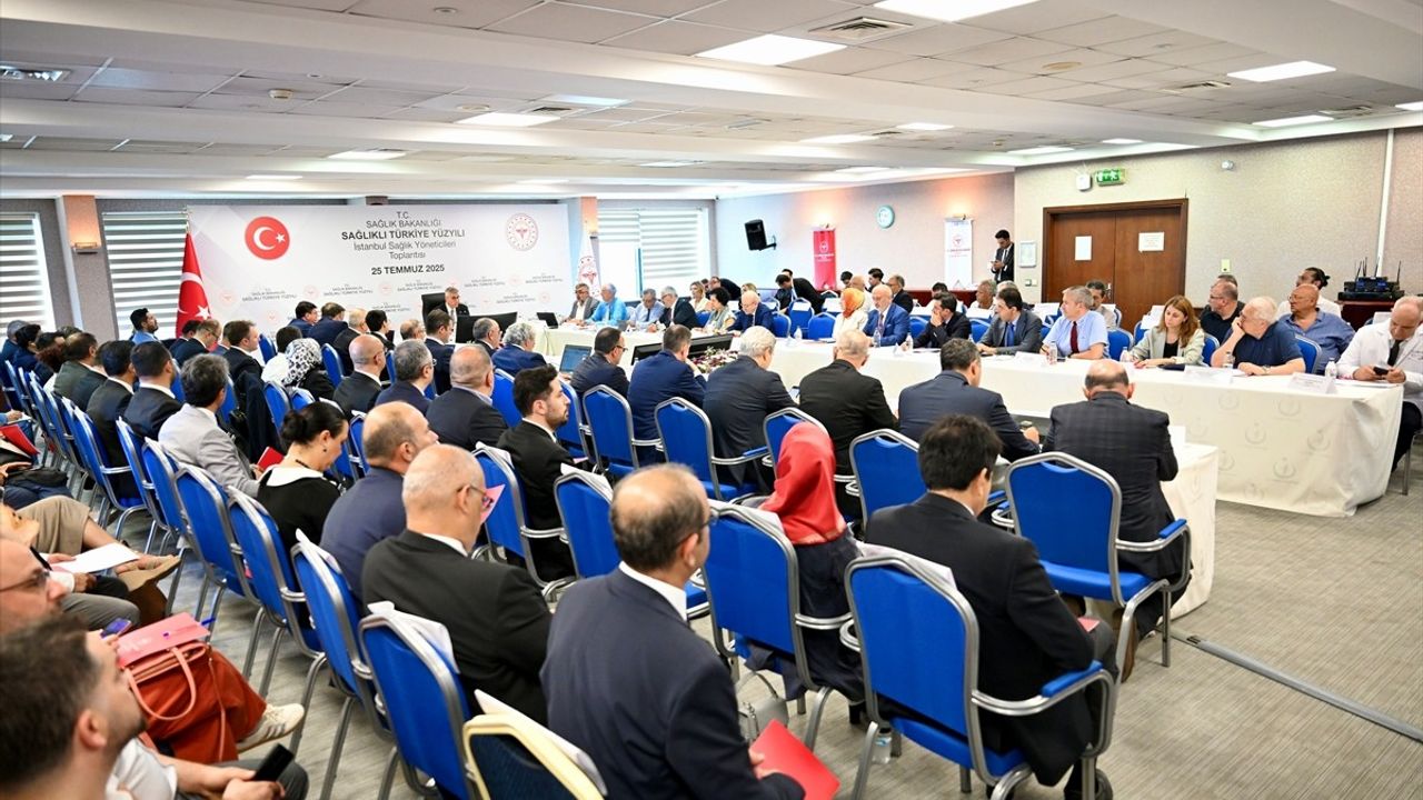 Bakan Memişoğlu İstanbul'da Sağlık Hizmetleri Değerlendirme Toplantısı Düzenledi
