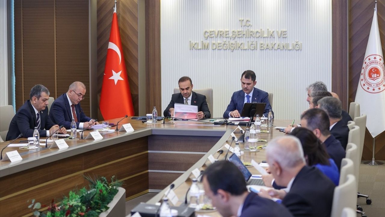Bakanlar Elazığ Heyetiyle Toplandı