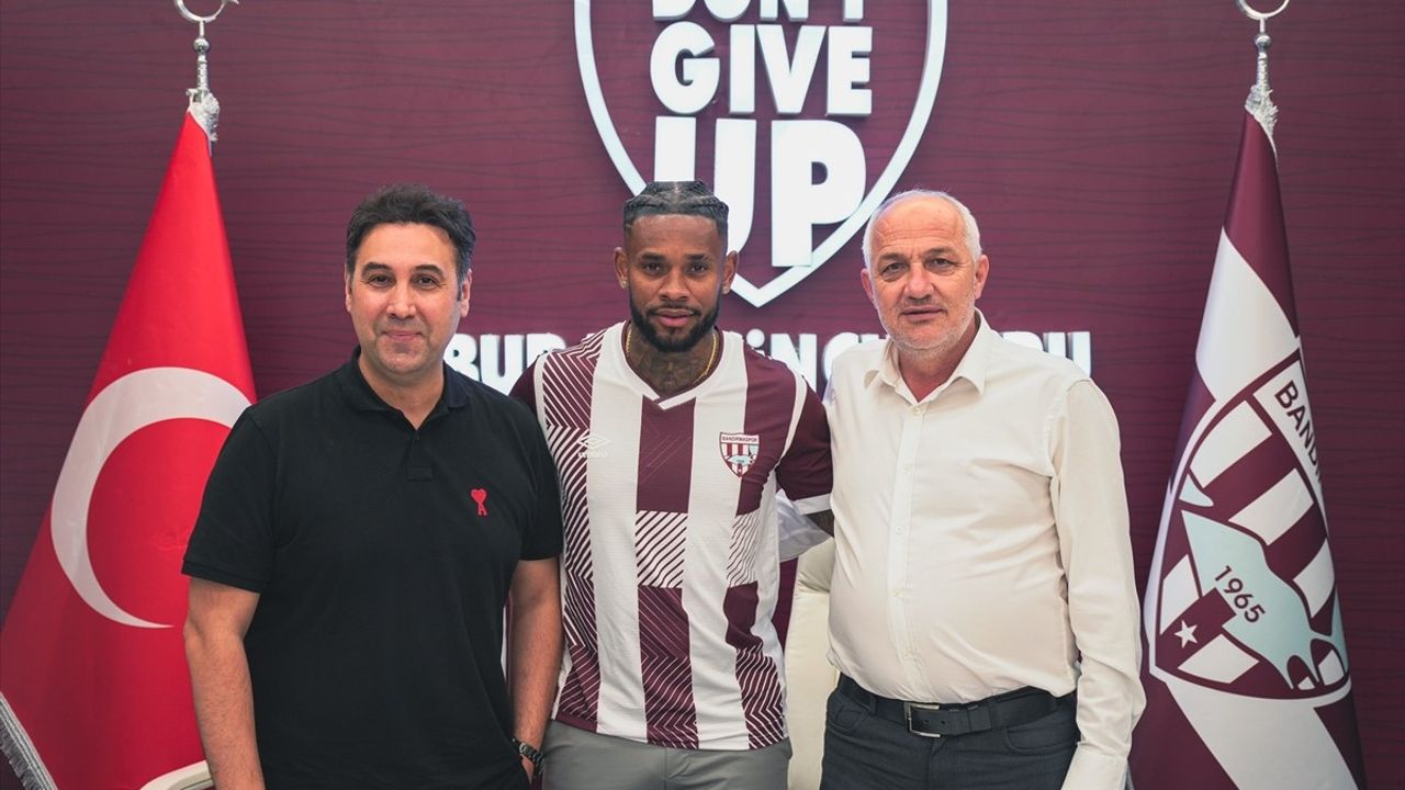 Bandırmaspor Leandro Bacuna İle Güçlendi