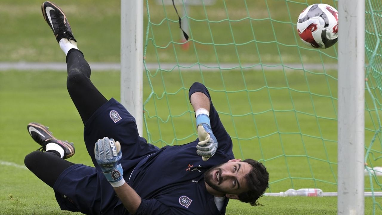 Başakşehir Futbol Takımı Avusturya'daki Kampına Devam Ediyor