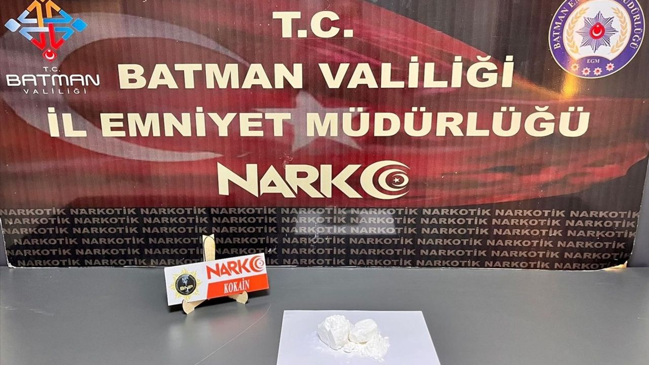 Batman'da Uyuşturucu Operasyonu: 2 Şüpheli Tutuklandı
