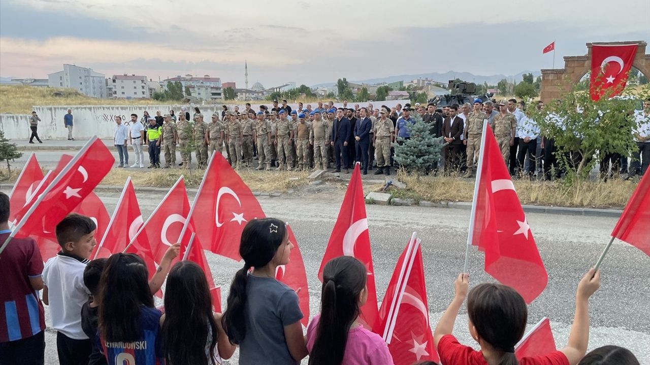 Binbaşı Arslan Kulaksız'ın Anma Töreni Malazgirt'te Gerçekleşti