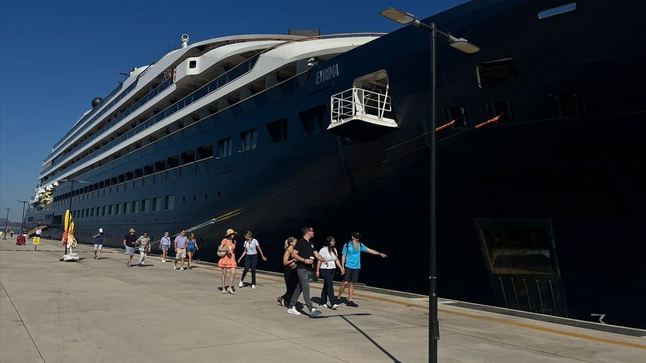 Bodrum'a Gelen Evrima Kruvaziyeri ile 254 Yolcu