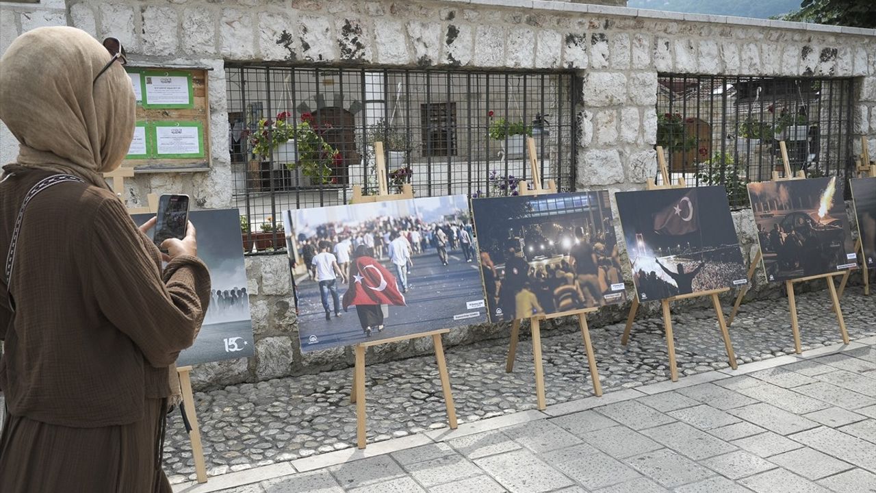 Bosna Hersek'te 'Zaferin Adı Türkiye' Paneli Gerçekleştirildi