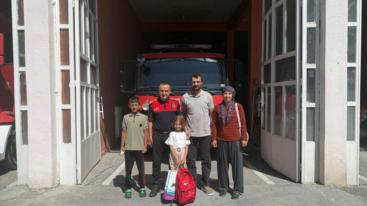 Burdur'da 5 Yaşındaki Çocuk, Yangını Önleyerek Ödüllendirildi