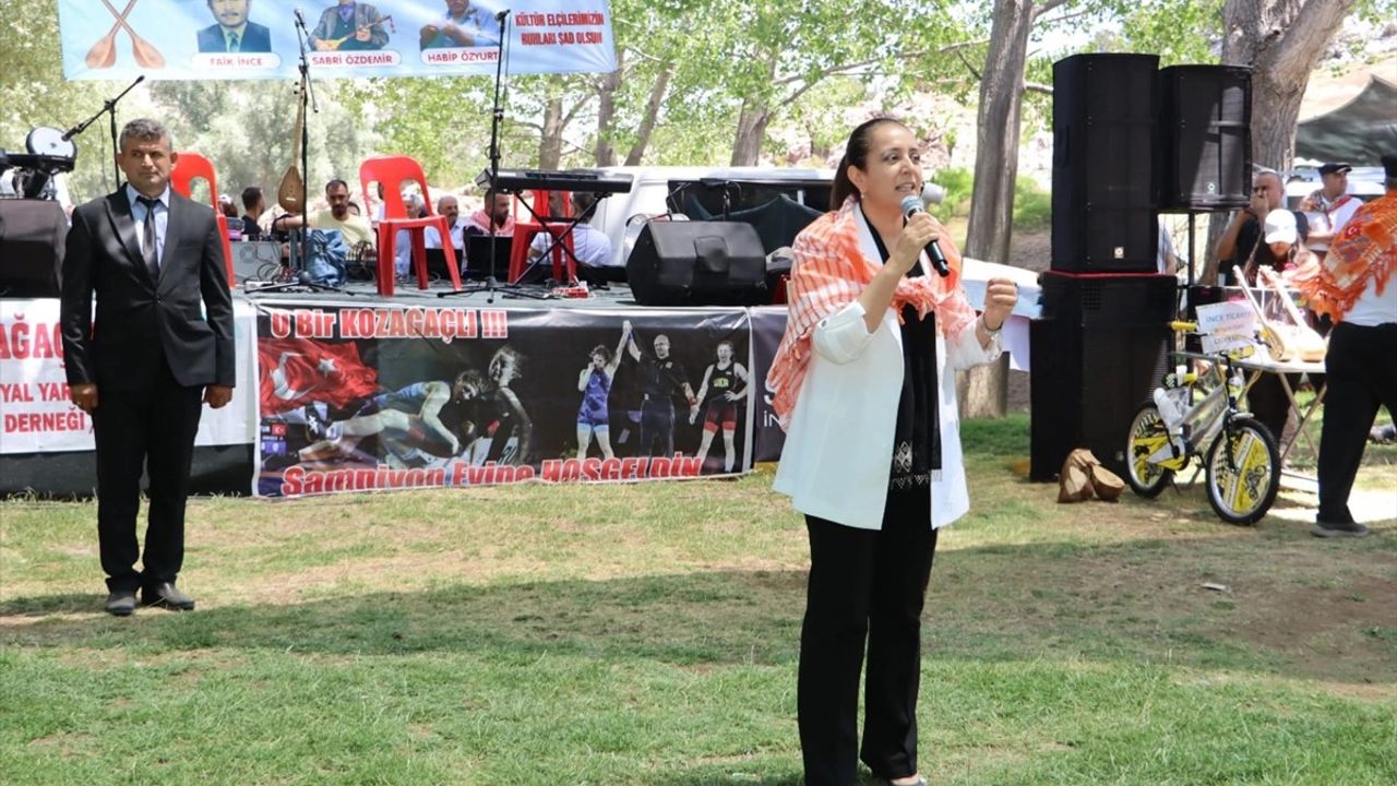 Burdur'da Geleneksel Cura, Domates ve Yayla Şenlikleri Coşkuyla Kutlandı