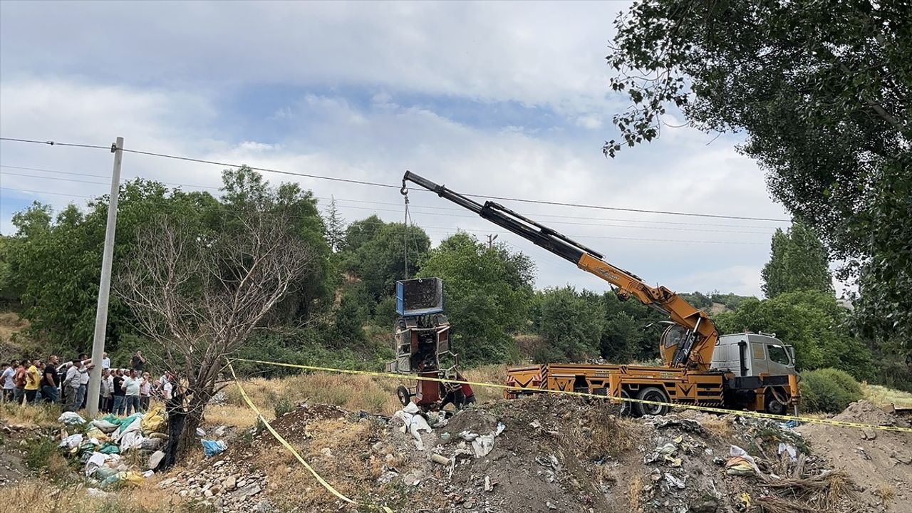 Burdur'da Traktör Kazası: Sürücü Hayatını Kaybetti