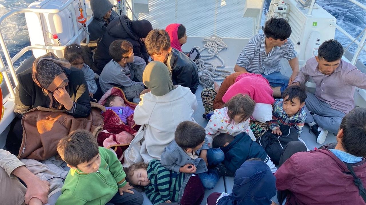 Çanakkale'deki Düzensiz Göçmen Kurtarma Operasyonu