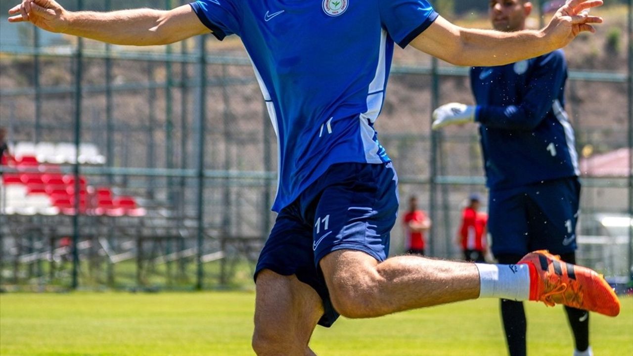 Çaykur Rizespor'un Erzurum Kampı Sürüyor