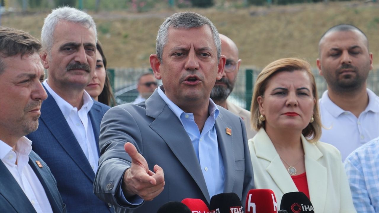 CHP Genel Başkanı Özel, Kocaeli Ceza İnfaz Kurumları'nı Ziyaret Etti