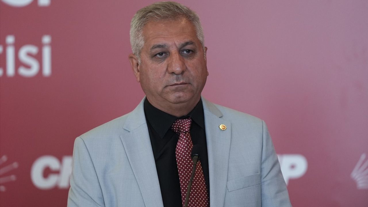 CHP Genel Başkanı Özgür Özel'in Yangın Söndürme Çalışanlarına Teşekkürü