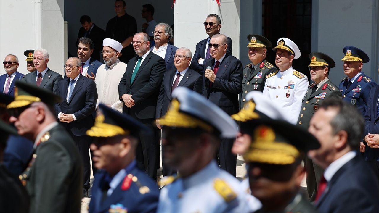 Cumhurbaşkanı Erdoğan, 6 Yeni Camiyi İbadete Açtı