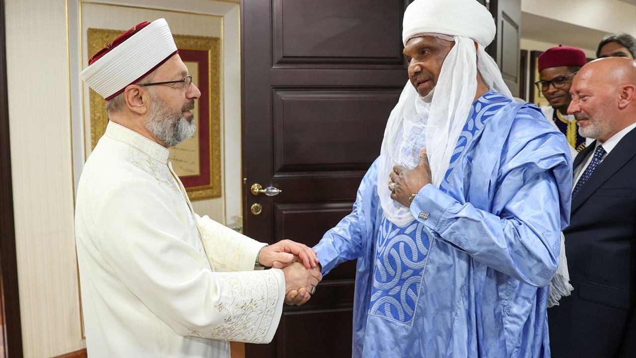 Diyanet İşleri Başkanı Ali Erbaş, Nijer'in Damagaram Sultanı Sanda'yı Ağırladı