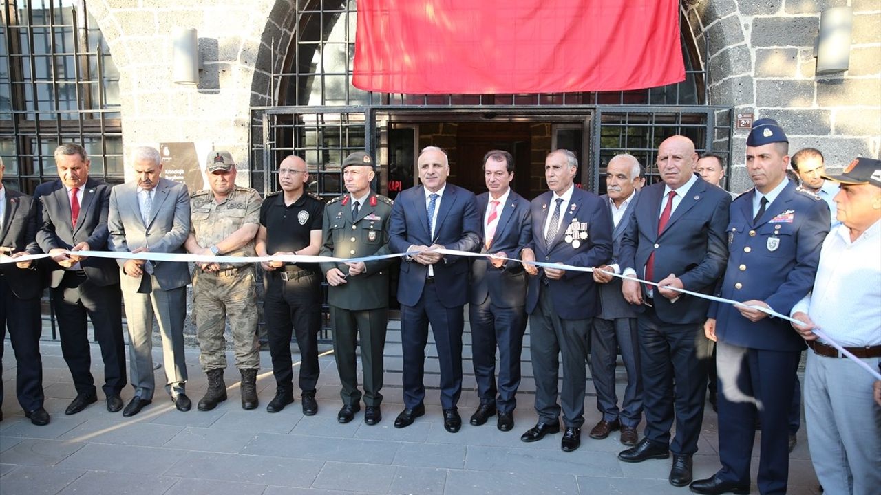 Diyarbakır'da Şehitler ve Gaziler İçin Anma Etkinliği