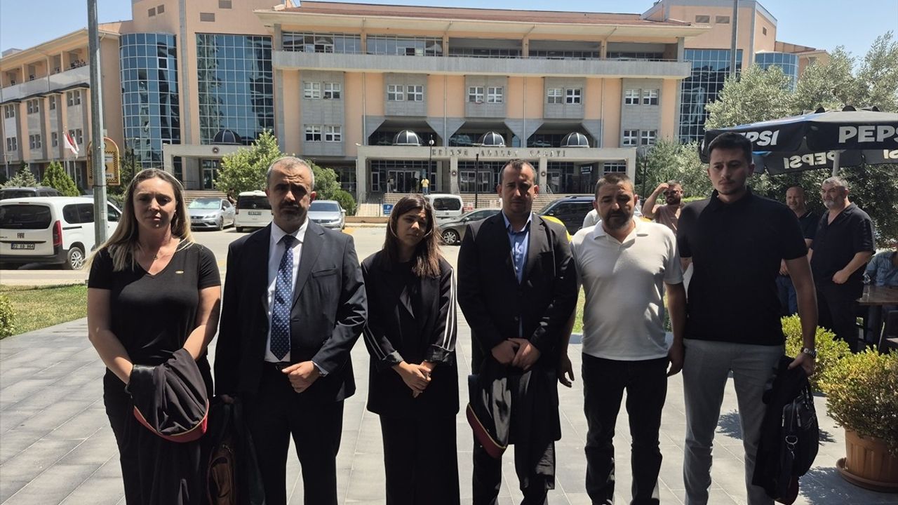 Edirne'de 15 Yaşındaki Duru Pakarda'nın Cinayet Davası Başladı